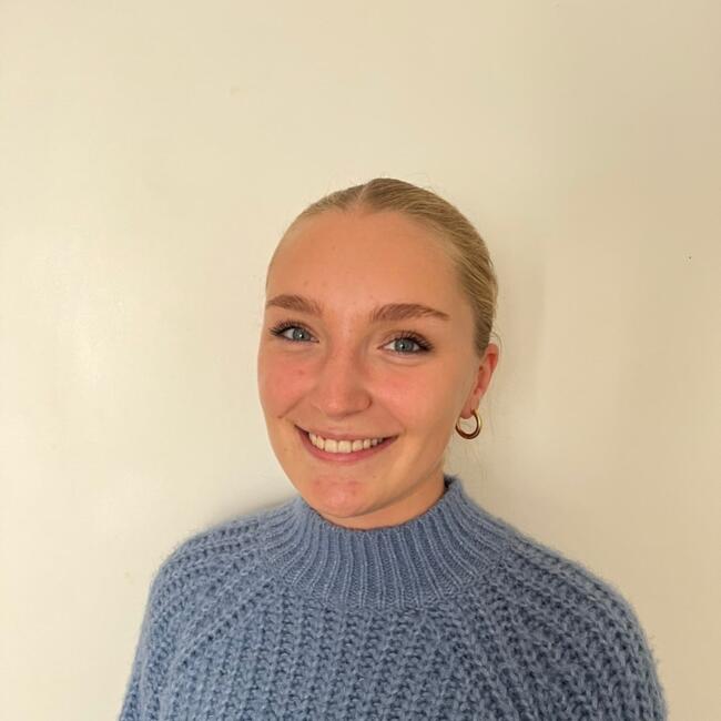 Babysitter in Aubière: Olivia