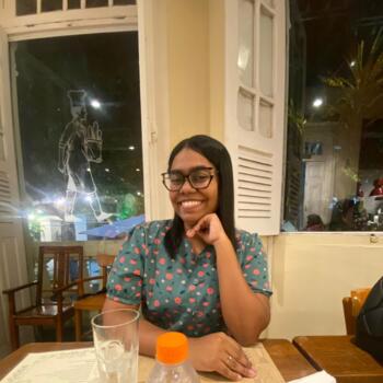 Babysitter in Recife: Maria