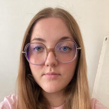 Babysitter em Arras: Eugenie