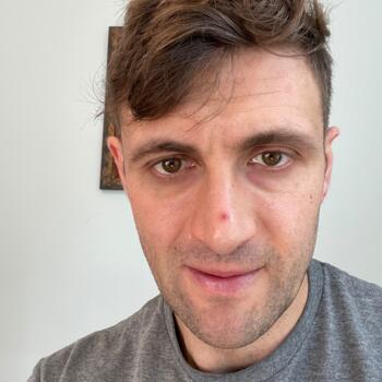 Babysitting job in Toronto: babysitting job David