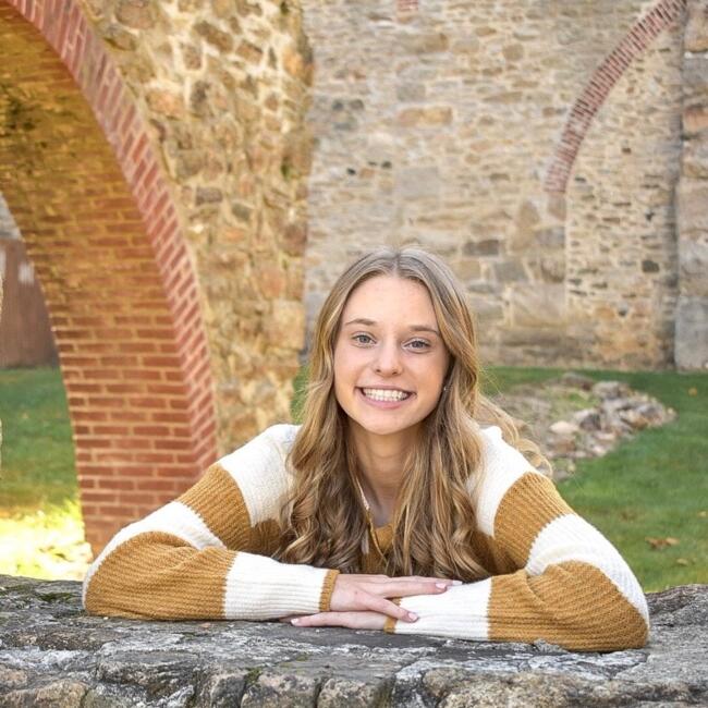 Babysitter in Coopersburg: Leah