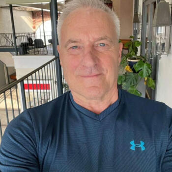 Job de garde d'enfants à Los Angeles: job de garde d'enfants Dominic