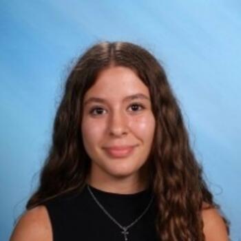 Baby-sitter Combs-la-Ville: Laura