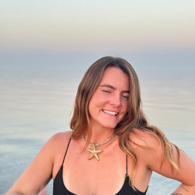 Babysitter in Dana Point: Fernanda