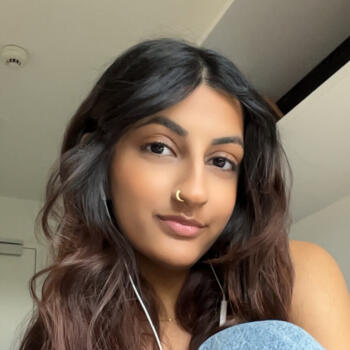 Babysitter in Melbourne: Aditi