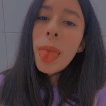 Babysitter in Breña: Yuri