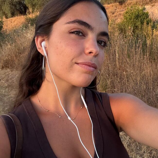 Canguro en Sevilla: Isabel