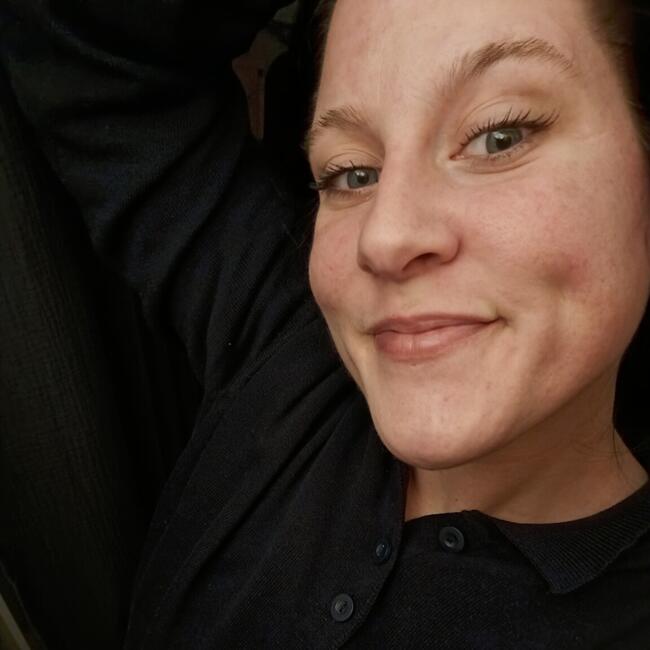 Babysitter in Bègles: Emeline