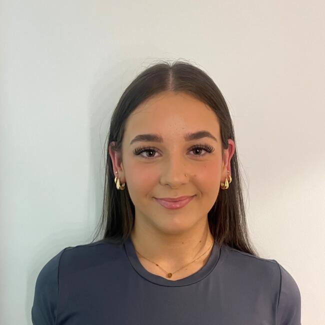 Babysitter in Brisbane: Olivia