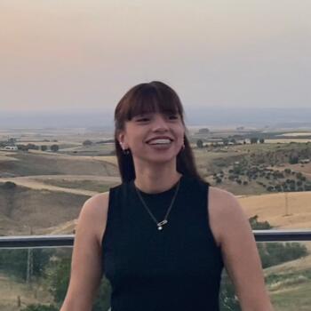 Canguro Sevilla: Denise