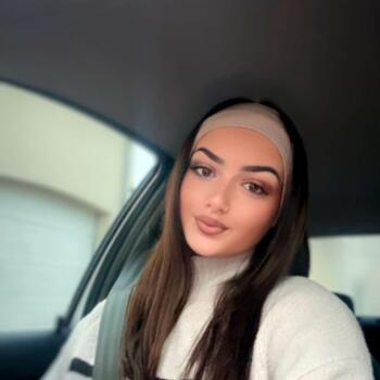 Babysitter in Épernon: Carla