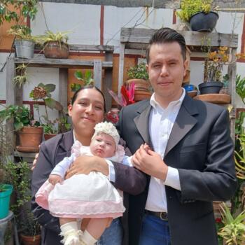 Δουλειά για babysitter στην περιοχή Ναουκάλπαν: δουλειά φύλαξης παιδιών Alejandra