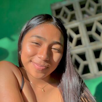 Babysitter in Bejuco: Yanaris