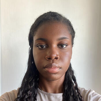 Babysitter Sannois: Loane-Salomé