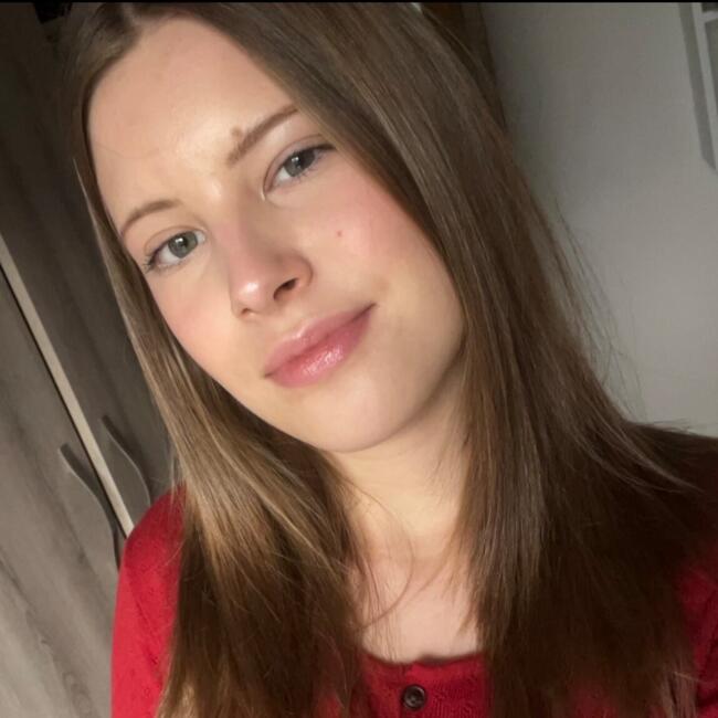 Babysitter in Luxembourg: Zana