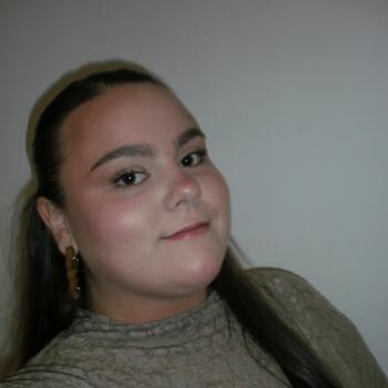 Canguro en Murcia: Isabel