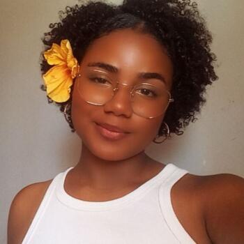 Babysitter in Cidade Ocidental: Maria clara