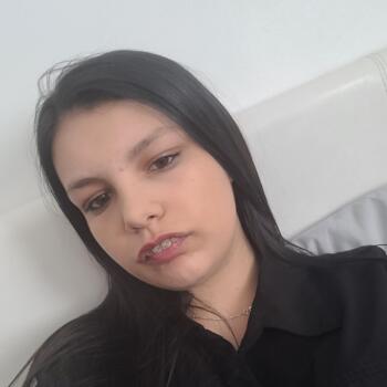 Babysitter in Bromptonville: Lyanna