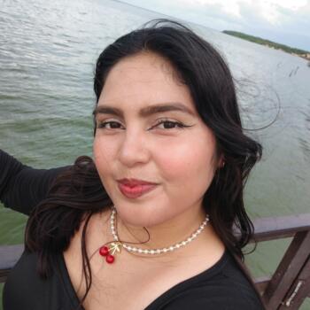 Babysitter in Caracas: Isabel Cristina