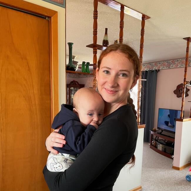 Babysitter in Waterloo: Riley