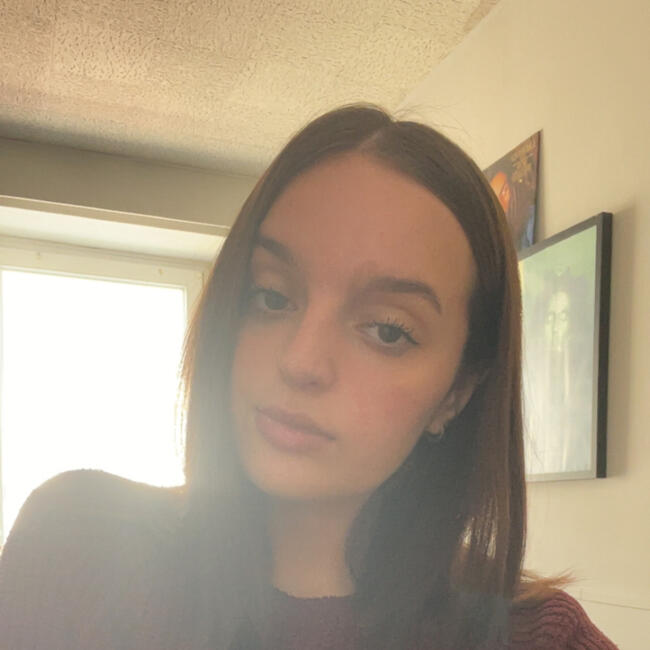 Babysitter in Cherbourg: Camille