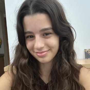 Niñera en San Vicente del Raspeig: Maria