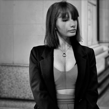 Babysitter in Colmar: Cloe