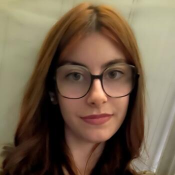 Babysitter in Marguerittes: Julia