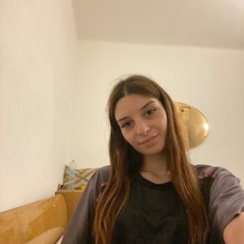 Babysitter Pisa: Maria