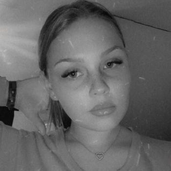 Babysitter in Bredene: Chelsey