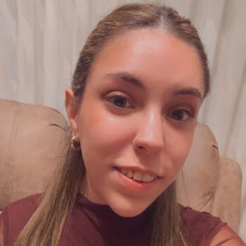 Babysitter in Alcalá de Henares: Lucia