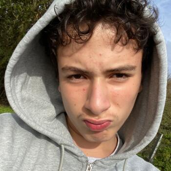 Baby-sitter in Metz: AMIR
