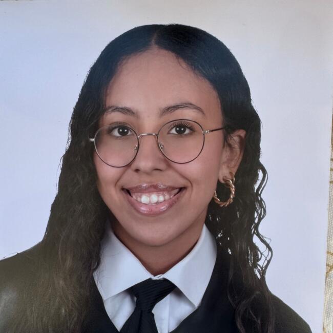 Babysitter in Benalmádena: Maya