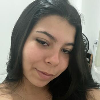 Babysitter in Cachoeiro de Itapemirim: Aira