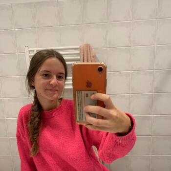 Babysitter in Brignoles: Lee-Ann