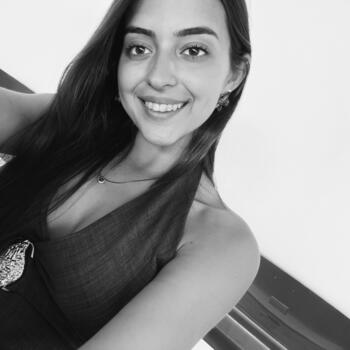 Babysitter em Guarda: Iara Machado