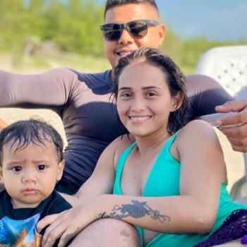 Babysitting job in Soledad: babysitting job Mayerlin