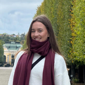 Babysitter Sydney: Evie