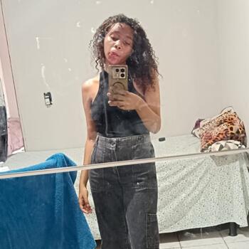 Babysitter Cuiabá: Heloyza