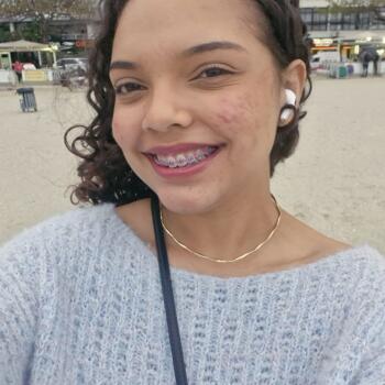 Babá em Balneário Camboriú: Marcele