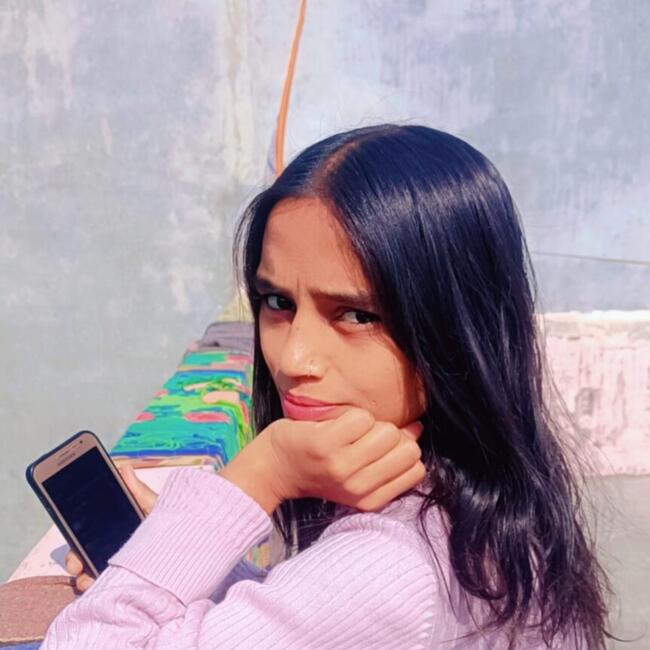 Panipat में बेबीसिटर: Jyoti