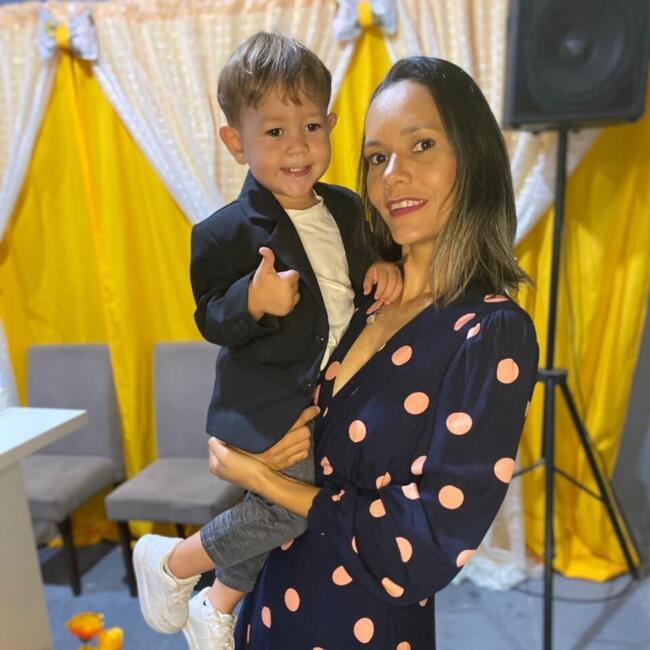 Babá em Rio das Ostras: Iris
