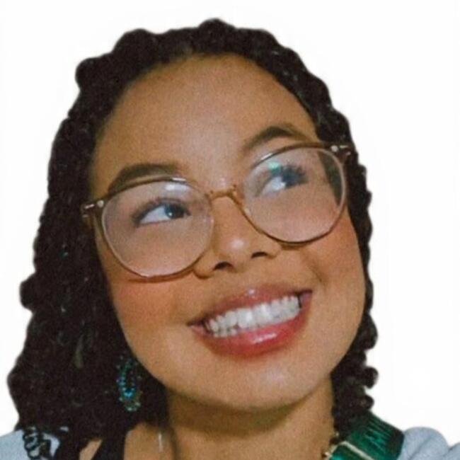 Babysitter in Belo Horizonte: Thailine