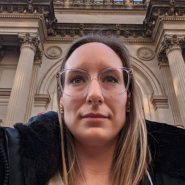 Babysitting job in Bradford: Lisa