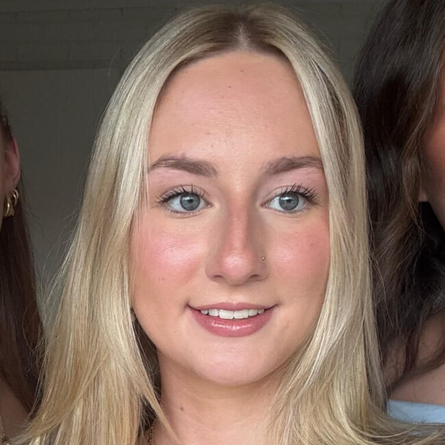 Babysitter in Sydney: Tamara