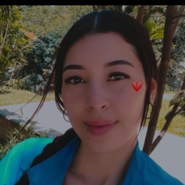 Babysitter in Medellín: Maria Vásquez