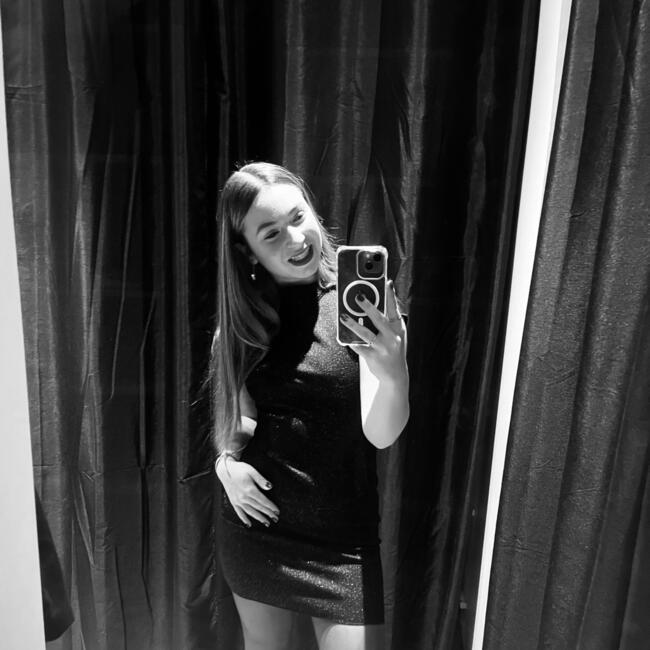 Babysitter in Luisant: Chelsea