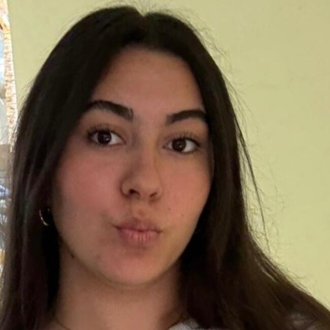 Babysitter in Hadera: Eva