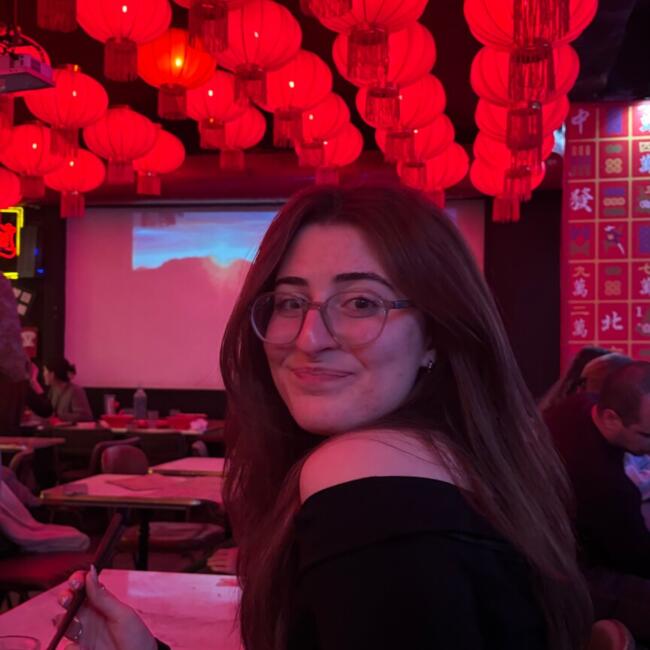 Babysitter in Paris: Sofia