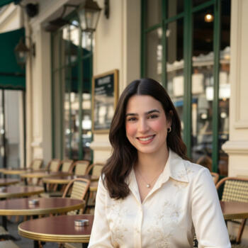 Babysitter in Casablanca: Hiba